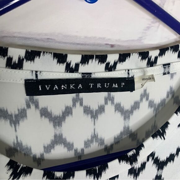 Ivanka Trump small top - Picture 4 of 5